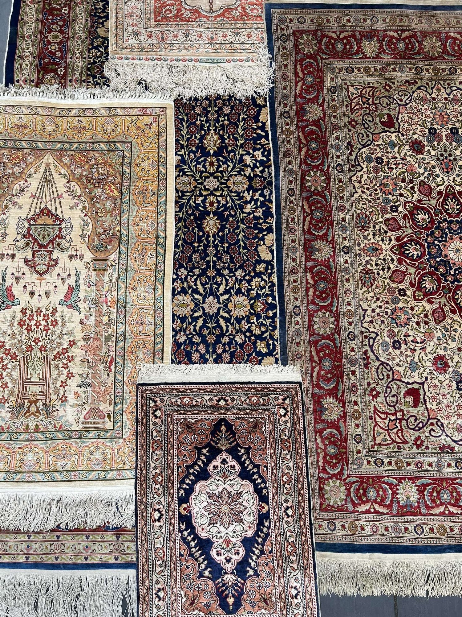 tapis ensemble.jpg__PID:0855f605-4adc-41c9-a120-8667052faa69