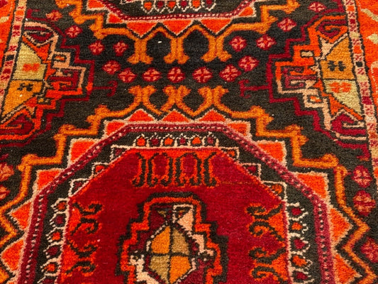 Tapis Oriental Vintage Fait Main Laine – Rug Handmade – 104 X 62 cm