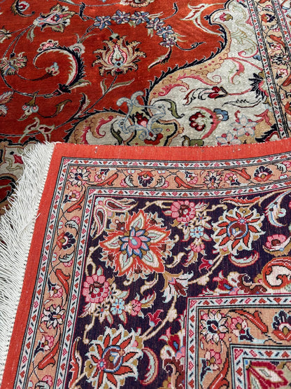 Tapis Ghom indien – soie sur soie – grand format – 296 × 200 cm – fait main – signé