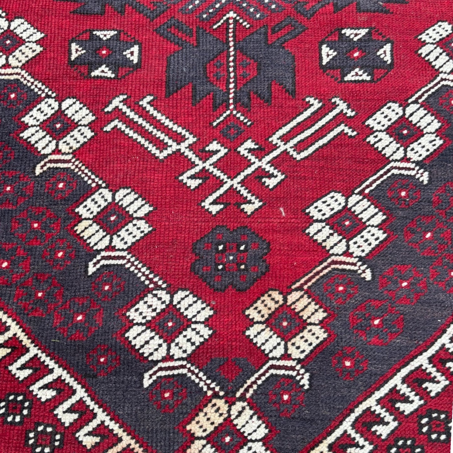 Tapis Oriental Vintage Noué Main – 158 x 108 cm – Pièce Unique
